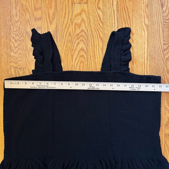 Torrid Women’s Black Crinkle Gauze Smocked Tank Top Size 4X - Picture 11 of 12